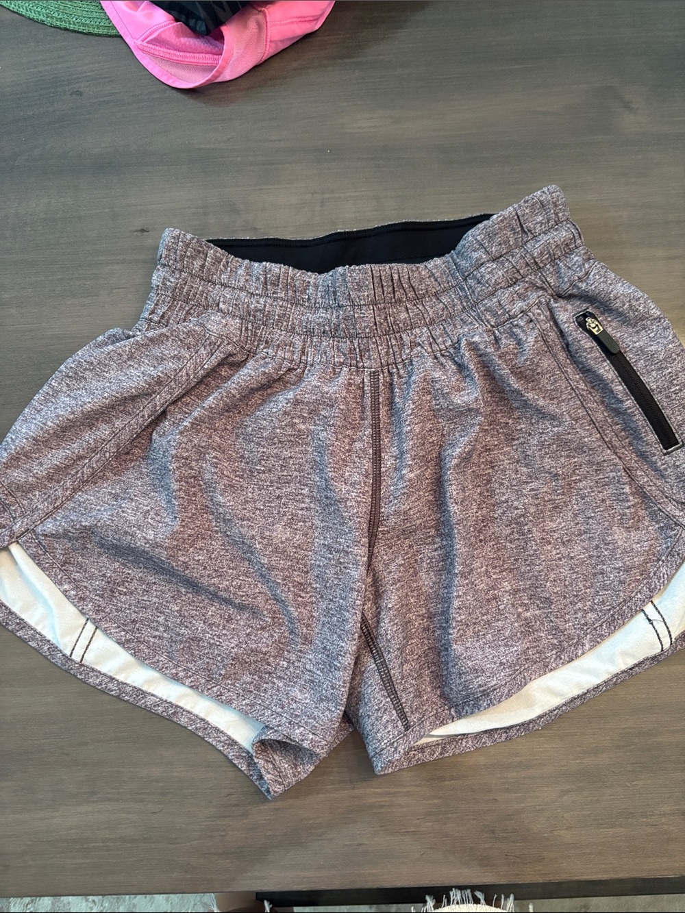 Lululemon tracker short size 4